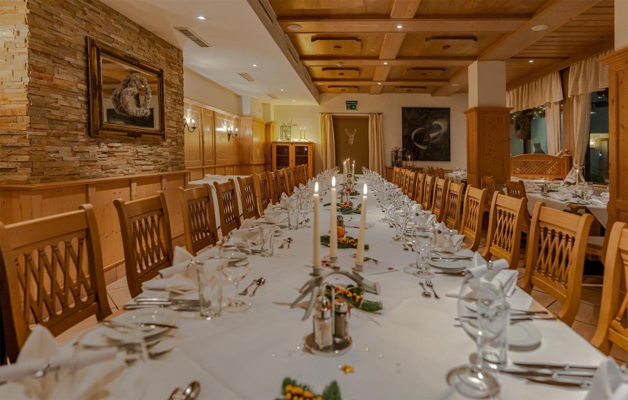 Hotel Central Seefeld in Tirol Eksteriør bilde